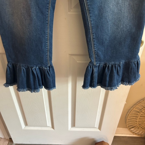 Women’s Jeans - Picture 3 of 3